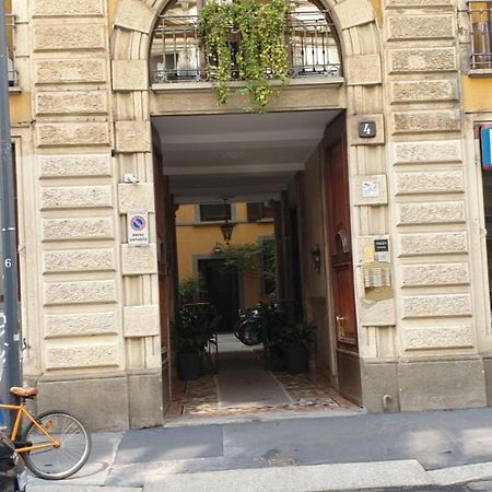 Meta Italy A Porta Venezia Apartment Milan Bagian luar foto